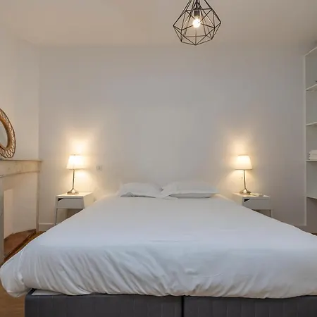 Les Suites R Bonaparte - Appartements De Standing Au Coeur De La Vieille Ville Pietonne Ajaccio  Extérieur photo