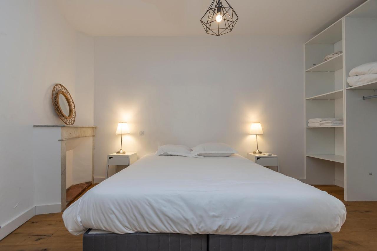 Appartement Les R Bonaparte - De Standing Au Coeur De La Vieille Pietonne Ajaccio (Corsica)